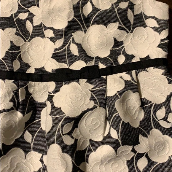 Dress SOLD - Picture 2 of 5